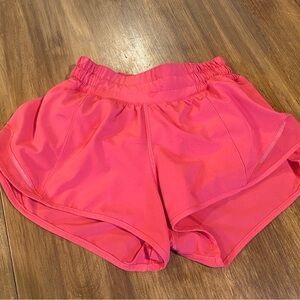 Pink Lululemon Size 0 Hotty Hot Shorts 2.5 inch